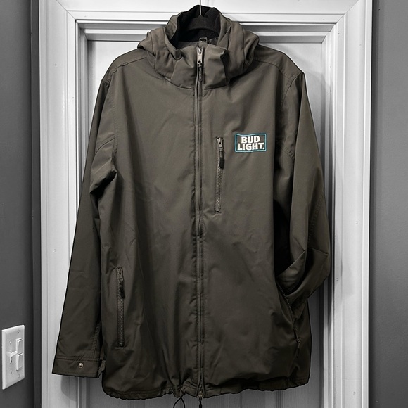 Budweiser & Bud Light 3-in-1 Anak Soft Shell Jacket - Picture 1 of 15